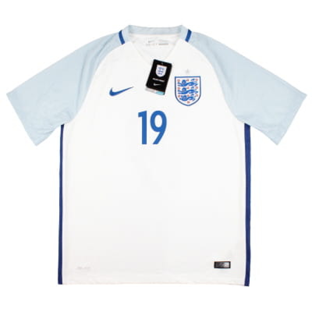 England 2016-18 Home (L) Barkley #19 (Excellent)