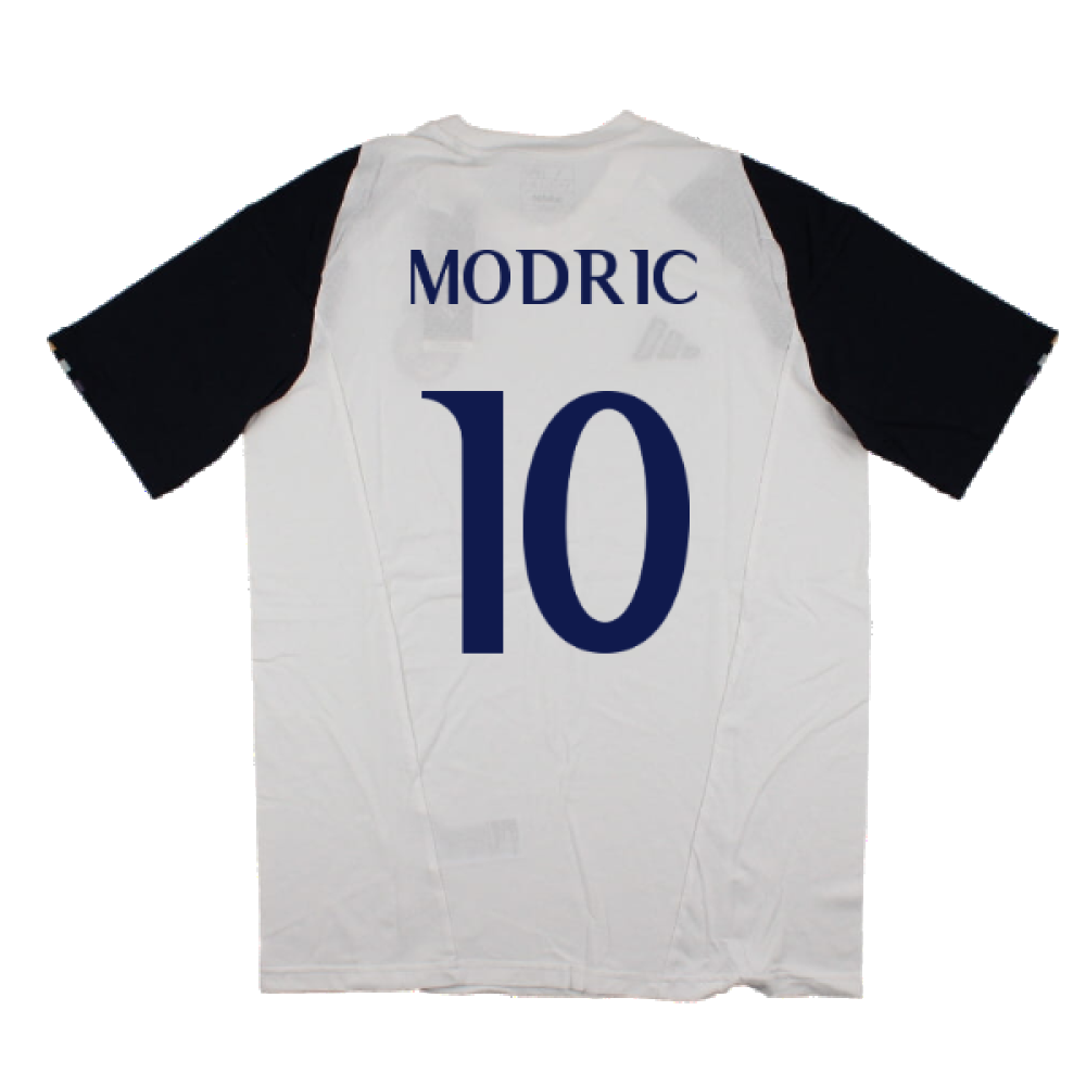 2023-2024 Real Madrid Core Tee (White) (Modric 10)