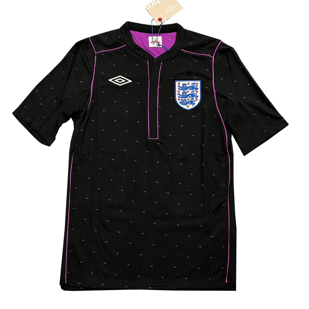 2010-2011 England Goalkeeper Shirt SS (Black) (Your Name)