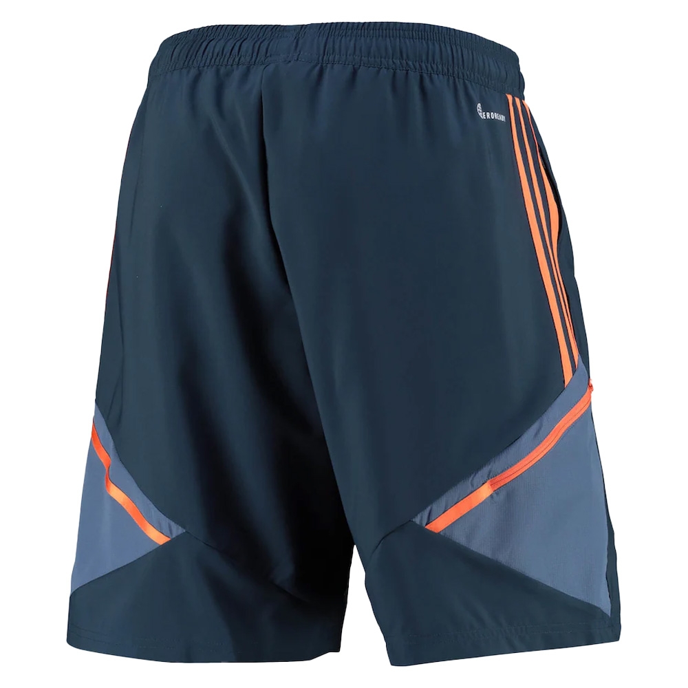 2022-2023 Man Utd Training Shorts (Navy)