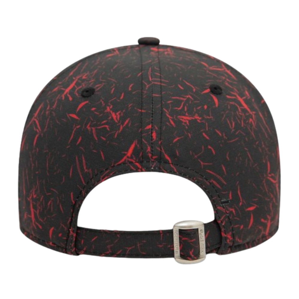 Manchester United AOP 9FORTY Crinkle Cap (Black-Scarlet)