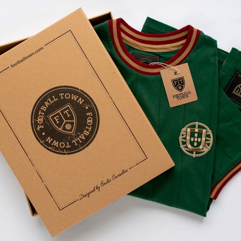 Vintage Portugal A Selecção Away Soccer Jersey