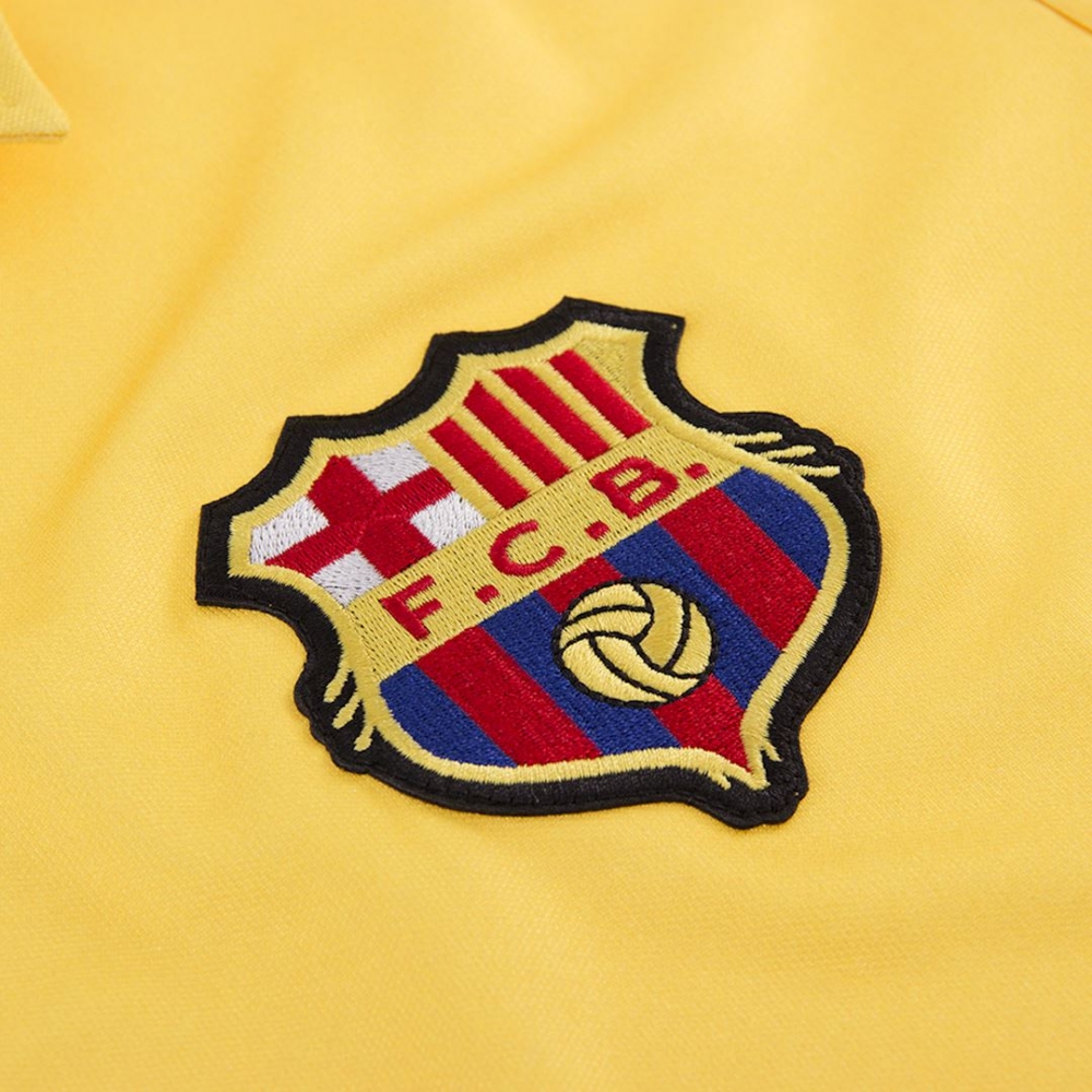 FC Barcelona 1981 - 82 Away Retro Football Shirt