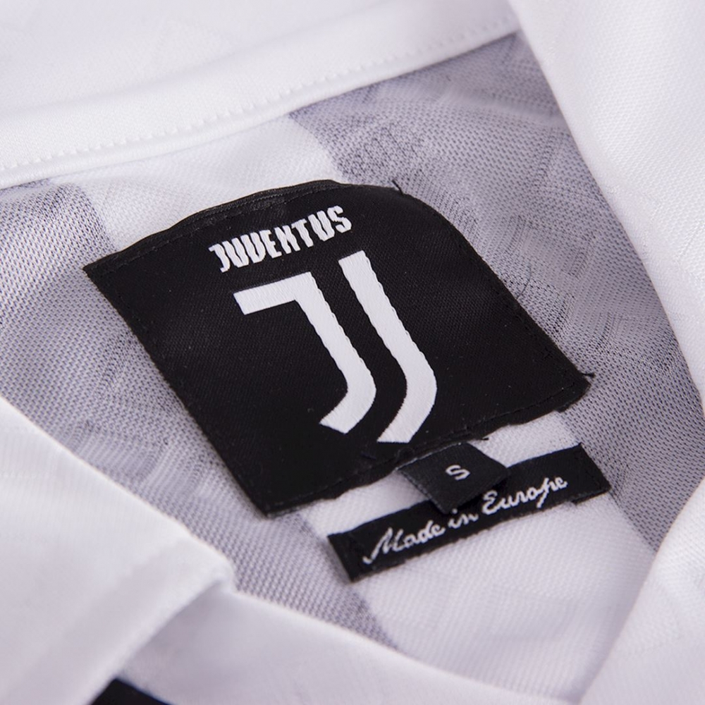 Juventus FC 1992 - 93 Coppa UEFA Retro Football Shirt (CANNAVARO 5)