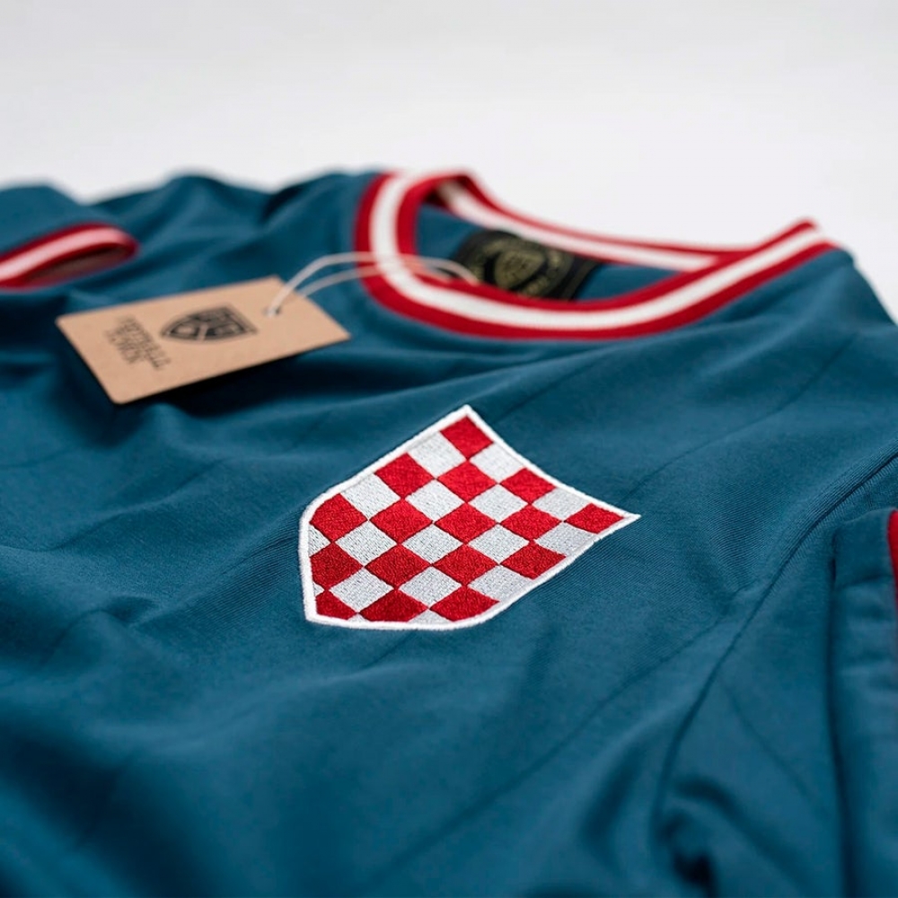 Vintage Croatia Kockasti Soccer Jersey