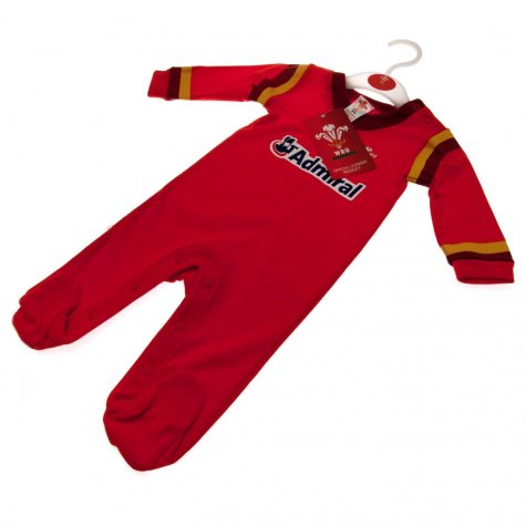 Wales RU Sleepsuit 12/18 mths GD