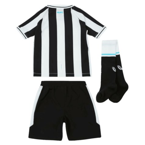 2022-2023 Newcastle Home Mini Kit (ISAK 14)