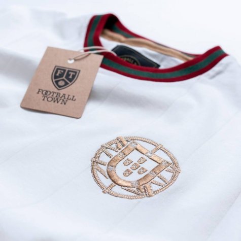 Vintage Portugal A Selecção White Soccer Jersey