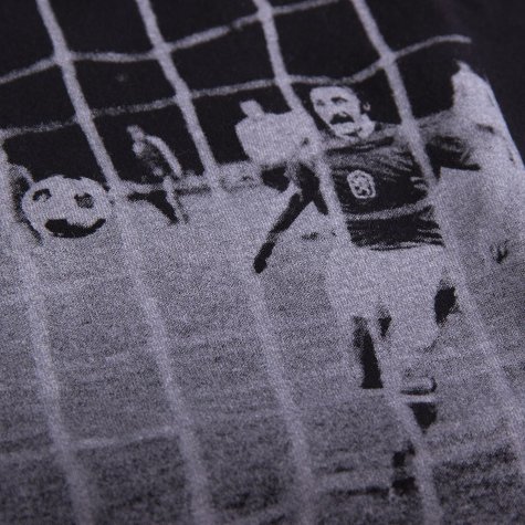 Panenka T-Shirt