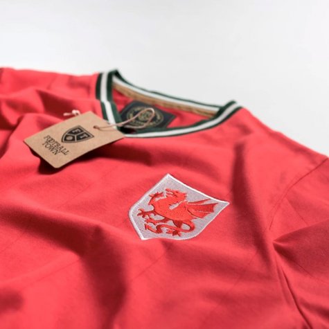 Vintage Wales The Dragon Soccer Jersey