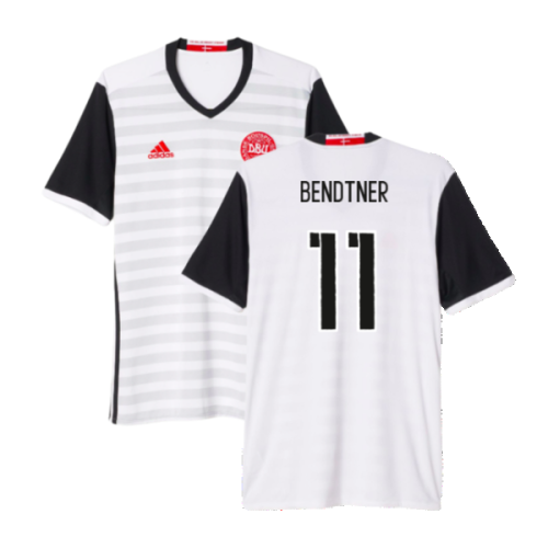 2015-2016 Denmark Away Shirt (Bendtner 11)