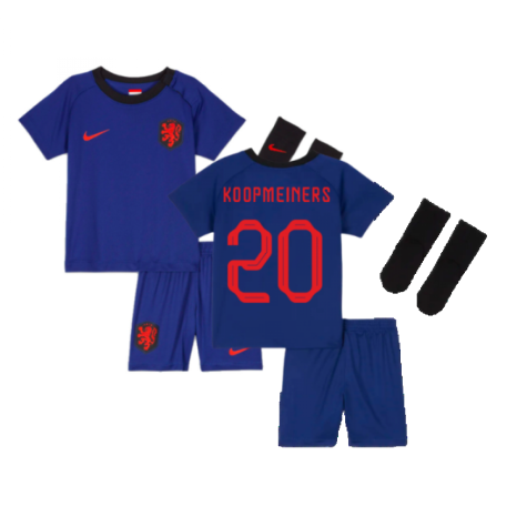 2022-2023 Holland Away Mini Kit (Koopmeiners 20)