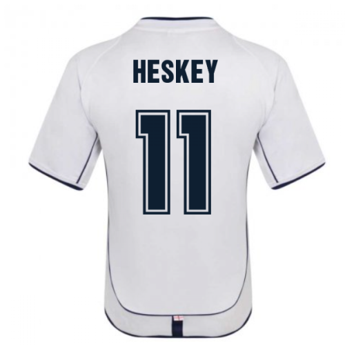 England 2002 Retro Football Shirt (Heskey 11)