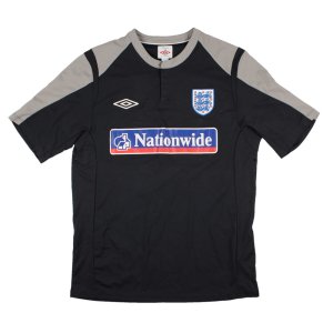 England 2010-12 Umbro Training Shirt (L) (Excellent) England 2010-12 Umbro Training Shirt (L) (Excellent)