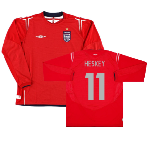 England 2004-2006 Away L/S Shirt (M) (Excellent) (Heskey 11)