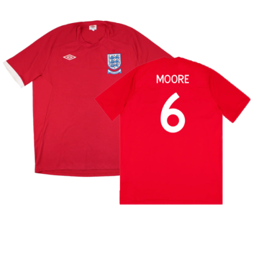 England 2010-11 Away Shirt (South Africa Badge Detail) (S) (Excellent) (Moore 6)